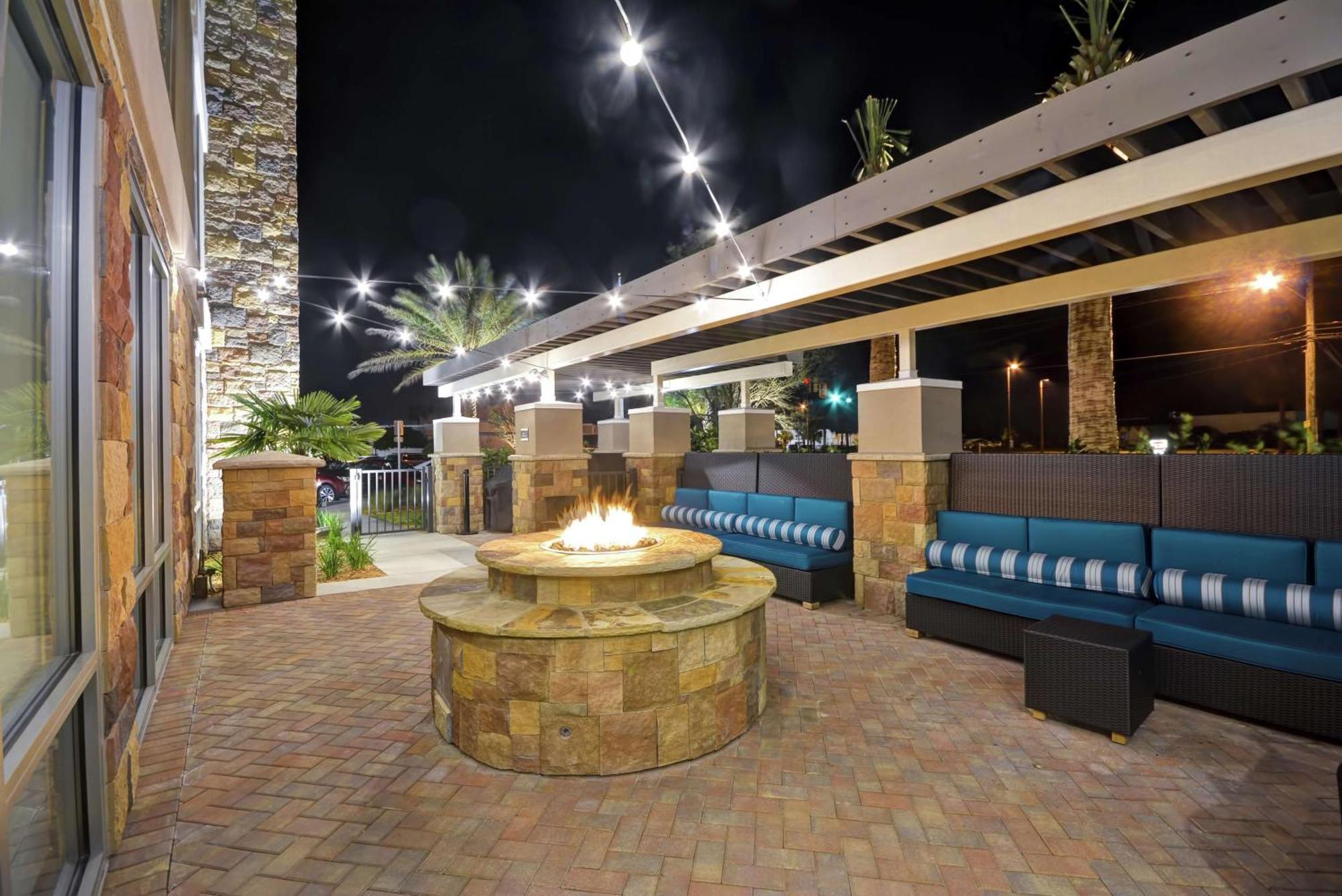 Home2 Suites By Hilton St. Simons Island Exterior foto
